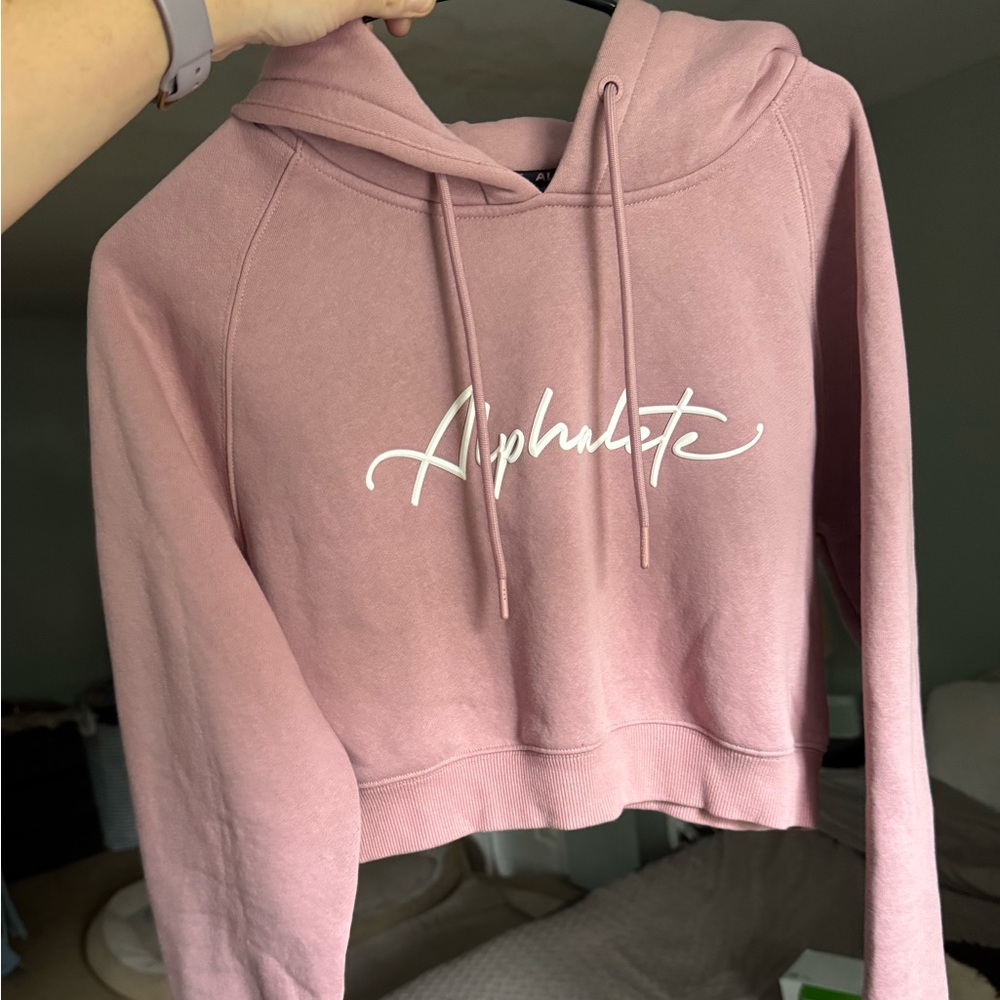 Alphalete Cropped Hoodie - Picture 4 of 4